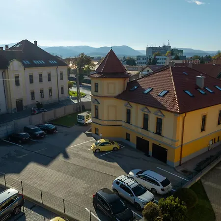 Hvezdaren 招待所 Spišská Nová Ves